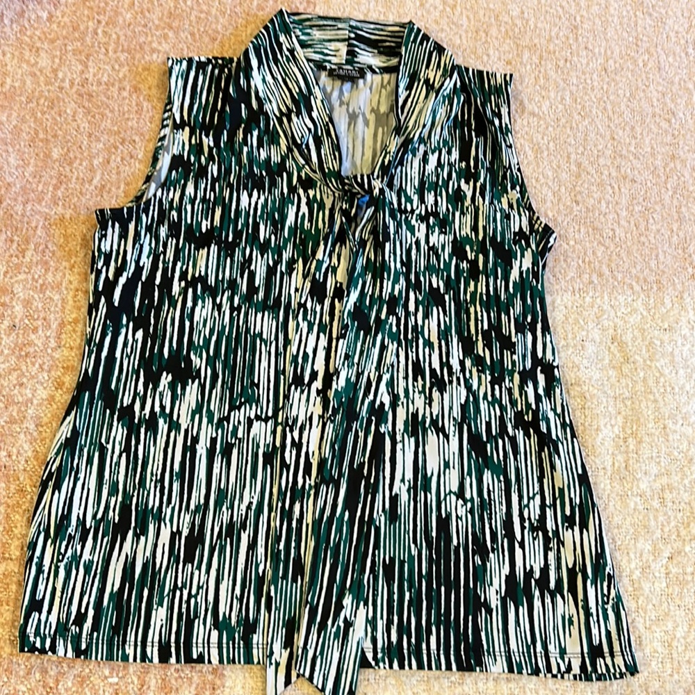 Tahari Short Sleeve Shell Top